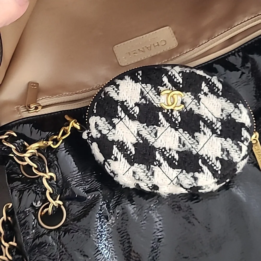 Chanel Tweed Quilted Coin Purse